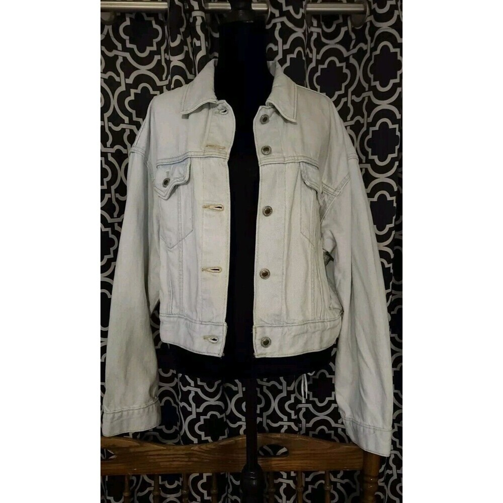 NWT Levi's Silvertab Womens Cropped Baggy Trucker Jean Jacket Size L-$98